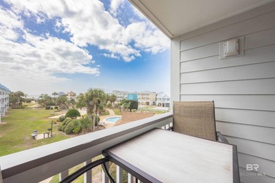 Welcome to your cozy beachfront loft retreat with beautiful - photo 16