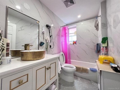 Beautiful 3-story Colonial single-family home in the heart of - photo 16