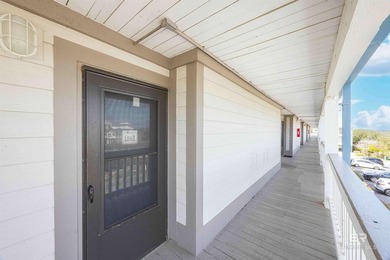 Welcome to your cozy beachfront loft retreat with beautiful - photo 18