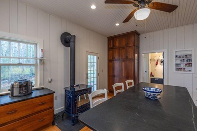 Perched above the shores of Penobscot Bay in Northport, this - photo 19