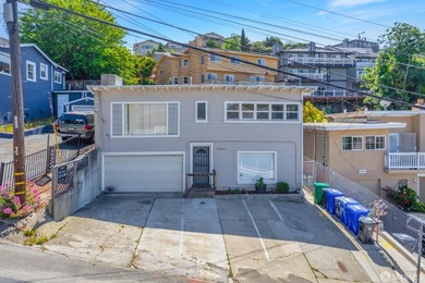This well-maintained triplex presents a rare opportunity to own - photo 22