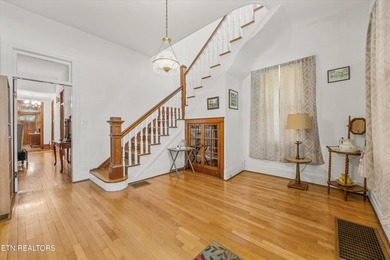 Step into timeless elegance with this beautifully preserved 1907 - photo 24