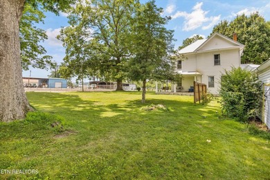 Step into timeless elegance with this beautifully preserved 1907 - photo 30