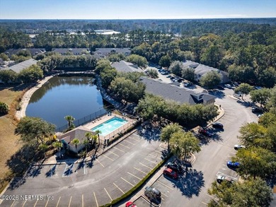 Move-in ready 2BR/2BA first-floor condo in gated Willow Ridge! - photo 34