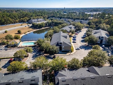 Move-in ready 2BR/2BA first-floor condo in gated Willow Ridge! - photo 35