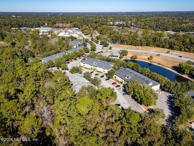 Move-in ready 2BR/2BA first-floor condo in gated Willow Ridge! - photo 39