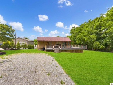 Lake Home For Sale in Cadiz, Kentucky