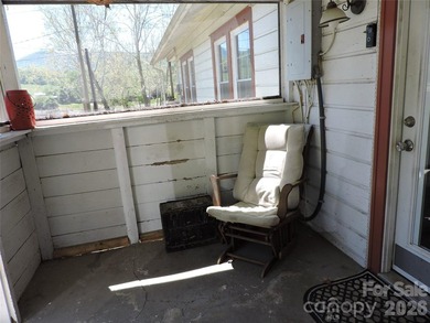 ** REDUCED TO SELL! A MUST SEE! Charming Craftsman Home with - photo 44