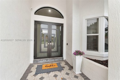 Experience luxury waterfront living in the highly sought-after - photo 10