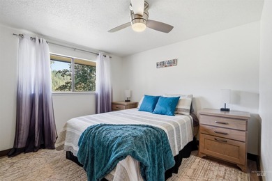Escape to the mountains without sacrificing modern comfort at 1 - photo 23