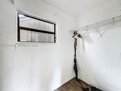 Fantastic opportunity in the heart of Fort Lauderdale! This - photo 29