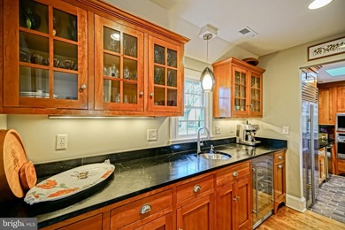 WATERFRONT HOME - ROOTED IN HISTORY Experience the brilliant - photo 38