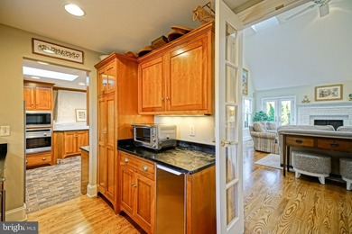 WATERFRONT HOME - ROOTED IN HISTORY Experience the brilliant - photo 39