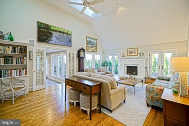 WATERFRONT HOME - ROOTED IN HISTORY Experience the brilliant - photo 41
