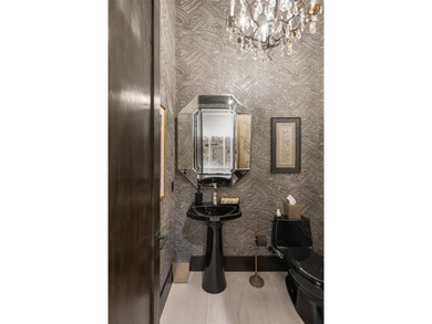Welcome to a home defined by light, privacy, and effortless - photo 42