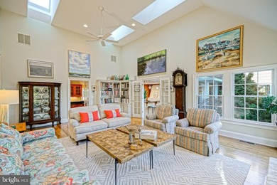 WATERFRONT HOME - ROOTED IN HISTORY Experience the brilliant - photo 45