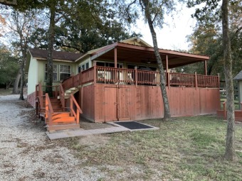 Lake Limestone Home Sale Pending in Groesbeck Texas