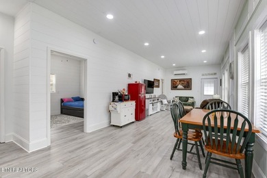 Are you looking for a private lake/water access home that is SOLD - photo 5
