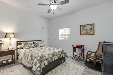 Are you looking for a private lake/water access home that is SOLD - photo 10