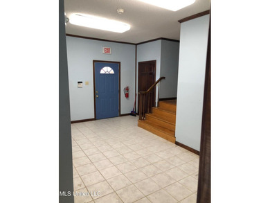 Looking for a Gulfport commercial property with built-in income - photo 10