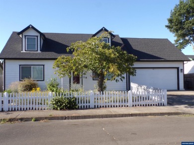 Willamette River - Clackamas County Home For Sale in Salem Oregon