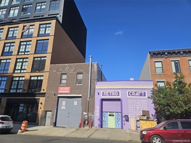 This consolidated site offers a prime development opportunity - photo 1