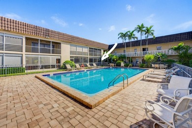 Enjoy easy FL. living in this charming 1-bedroom, 1-bath condo - photo 7