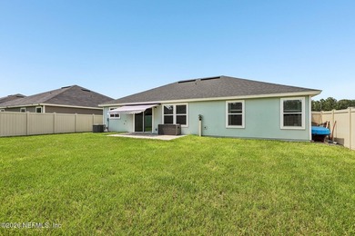 Bright and inviting 3-bedroom, 2-bath home on a spacious corner - photo 31