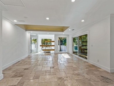 Discover an extraordinary waterfront retreat on beautiful Lake - photo 32
