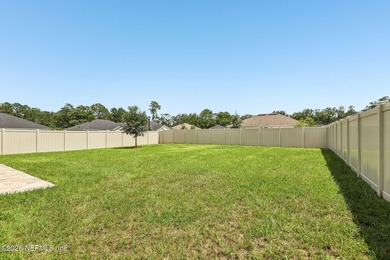 Bright and inviting 3-bedroom, 2-bath home on a spacious corner - photo 32