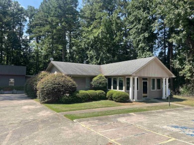 New Listing Monticello!!  Looking for the perfect space with