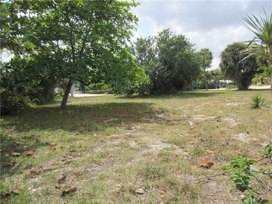 PRIME LOCATION IN LAUDERDALE-BY-THE-SEA! LARGE ALMOST 14,000 - photo 5
