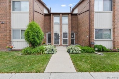 Lake Condo Sale Pending in Livonia, Michigan