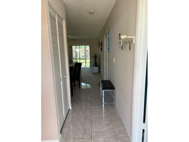 This a fantastic updated unit with 1 full bathroom and 1/2 bath - photo 2