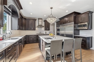 Welcome to 553 Derby Ave in Woodmere and discover the perfect - photo 11