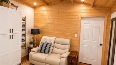 MODERN CABIN LIVING | OUTDOOR ENTERTAINING | FOXWOOD HILLS - photo 11