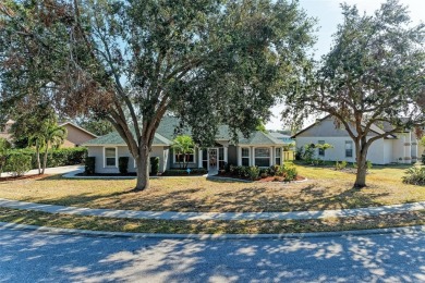 Lake Home Sale Pending in Bradenton, Florida