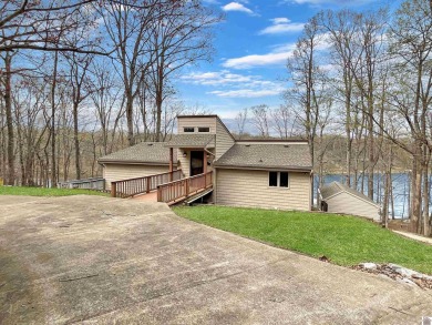 Lake Barkley Getaway, Private Dock, Year-Round Water, & Proven - Lake Home For Sale in Cadiz, Kentucky