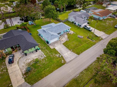 You can have a canal that is connected to the St. Lucie River - photo 4