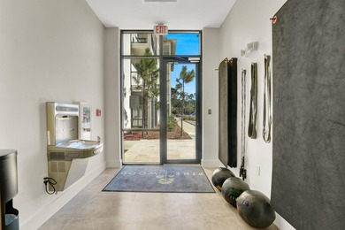 Welcome to your perfect coastal getaway! This beautifully - photo 26