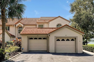 Lake Condo For Sale in Winter Haven, Florida