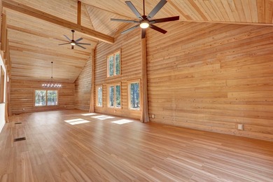 Stunning custom 4BR/3BA POOL home with 2-car garage and nearly 5 - photo 7