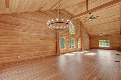 Stunning custom 4BR/3BA POOL home with 2-car garage and nearly 5 - photo 8