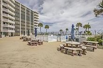 !!! OCEANFRONT INVESTMENT OPPORTUNITY!!! THIS CONDO HAS A - photo 21