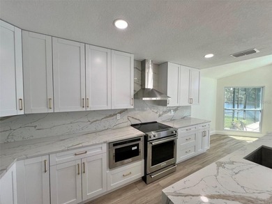 *NO FLOOD/NO DAMAGE FROM STORMS!*RARE WATERFRONT!* Looking for a - photo 22