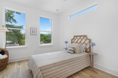 Step into this brand-new bungalow-style beach house, centrally - photo 22