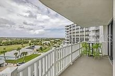 !!! OCEANFRONT INVESTMENT OPPORTUNITY!!! THIS CONDO HAS A - photo 25