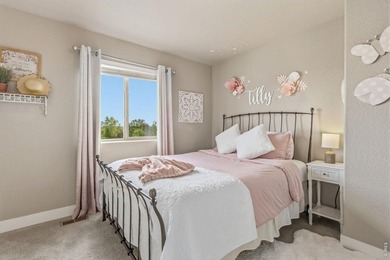 Welcome to this beautifully upgraded Bridgewater home offering 5 - photo 28