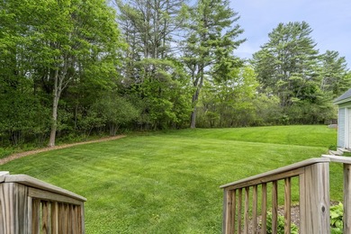 Welcome to this well-maintained, bright, and inviting home - photo 28