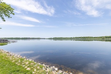 This 2-BD 2-BA 1,200-sq-ft home on a .28-acre lot w/ 90 ft of - photo 31